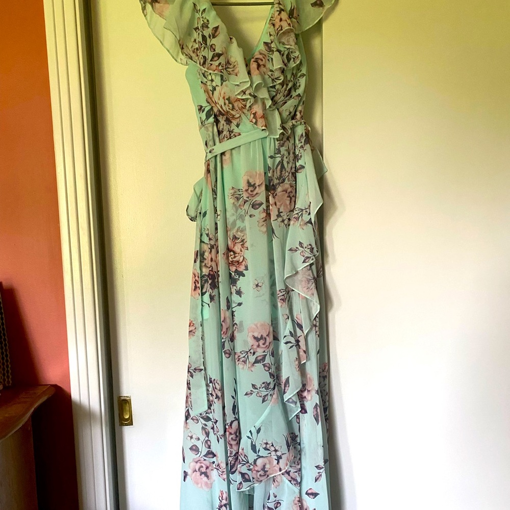 Beautiful floral mint long dress with front slit